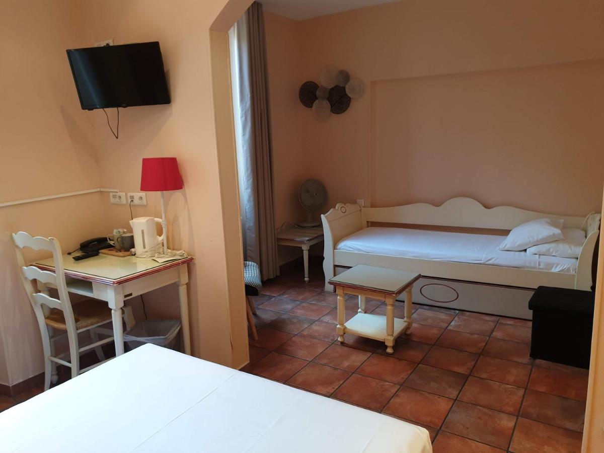 Bonaparte Hotel